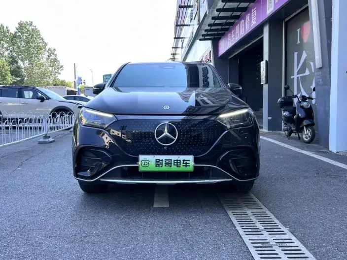 Mercedes-Benz EQE SUV 2024 Model EQE SUV 500 4MATIC Pioneer Edition – фото 2