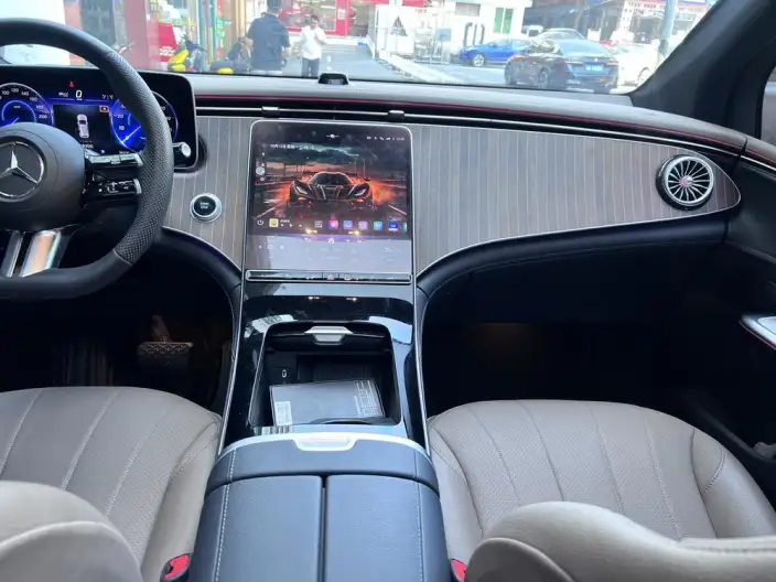 Mercedes-Benz EQE SUV 2024 Model EQE SUV 500 4MATIC Pioneer Edition – фото 7
