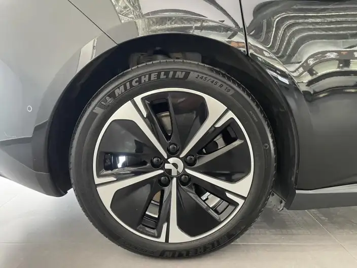 NIO ET5T 2024 Model 75kWh – фото 8