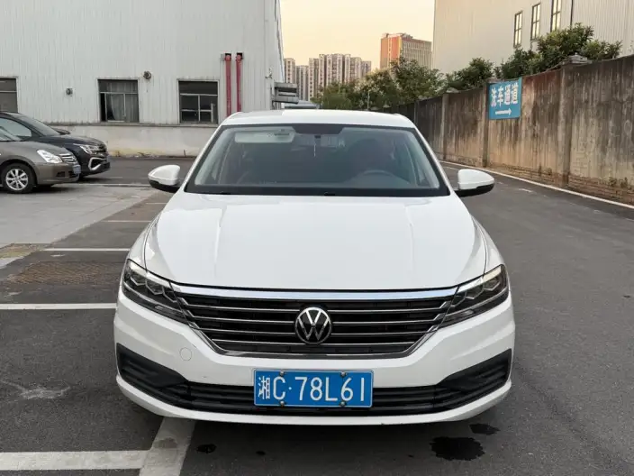 Volkswagen Lavida 2022 Model 1.5L Automatic Fashion edition – фото 2