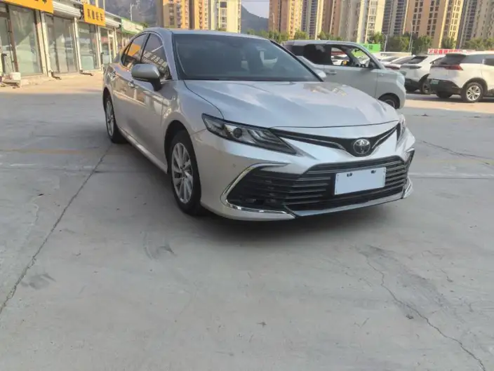 Toyota Camry 2022 Model 2.0GVP Leading version – фото 3