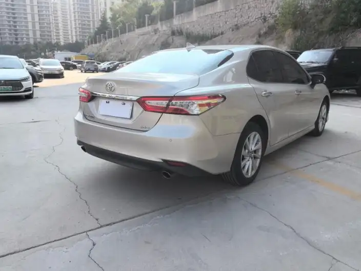 Toyota Camry 2022 Model 2.0GVP Leading version – фото 6