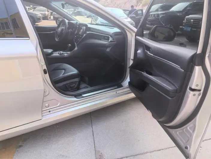 Toyota Camry 2022 Model 2.0GVP Leading version – фото 7