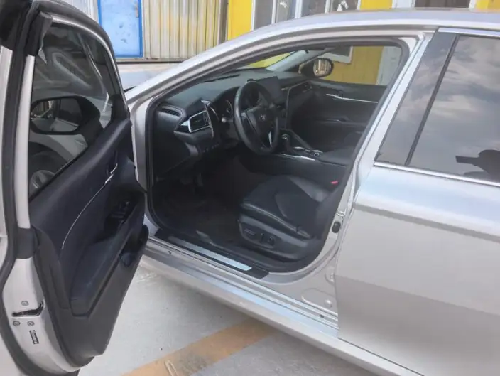 Toyota Camry 2022 Model 2.0GVP Leading version – фото 10