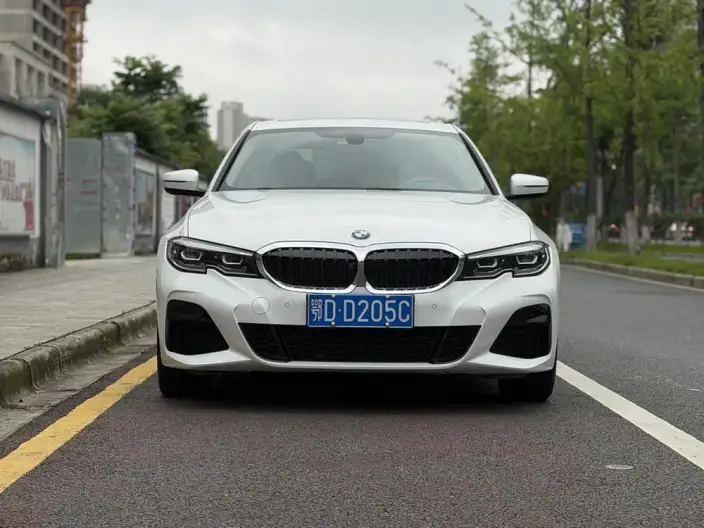 BMW 3 Series 2022 Model Facelift 320Li M Sports Set – фото 2