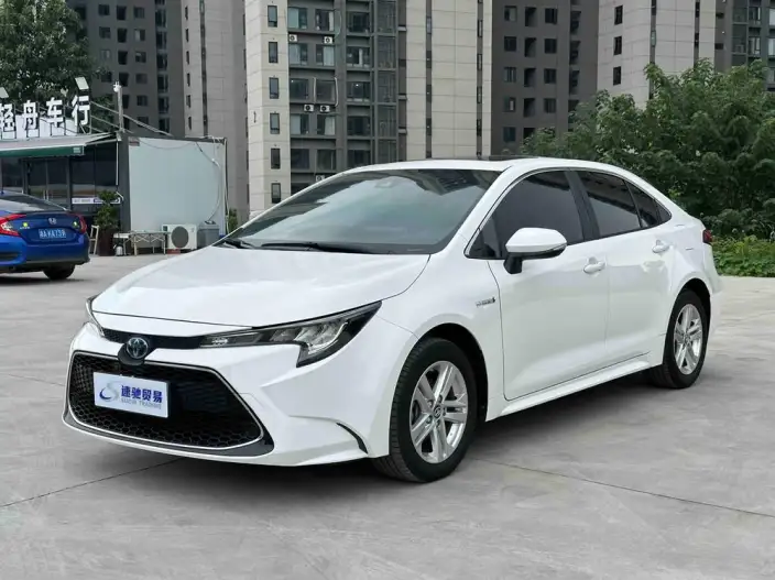 Toyota Levin 2022 Model Hybrid 1.8H E-CVT Deluxe Edition – фото 1
