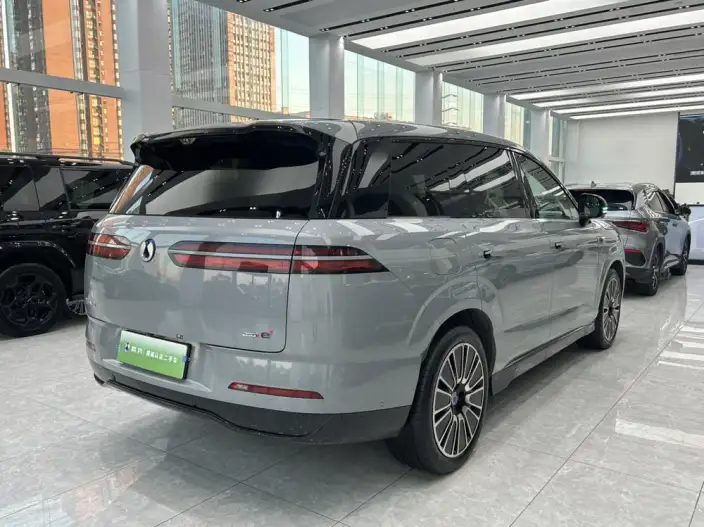 Denza N8L DM 2025 Model Flagship Model – фото 6