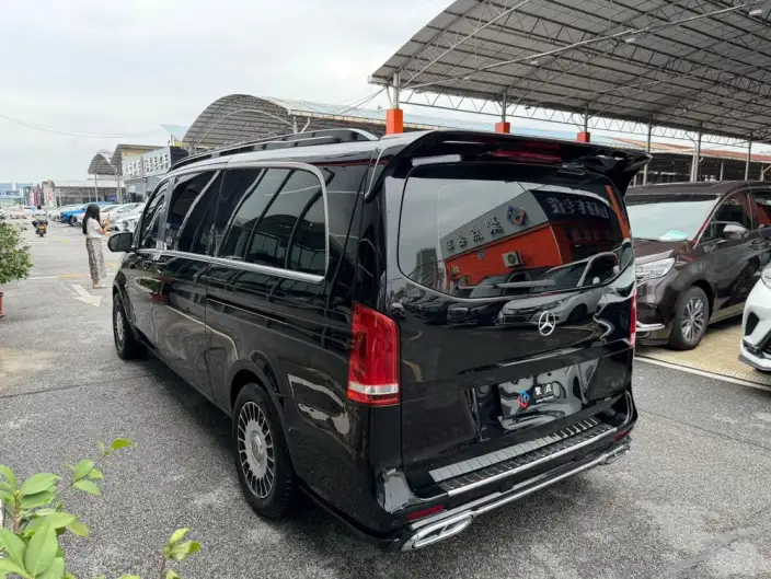 Viano 2021 Model 2.0T Business Edition 7 seat – фото 4
