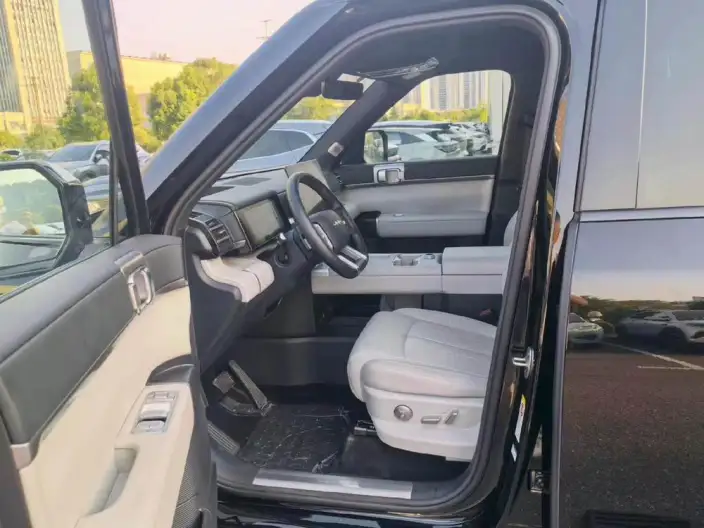 Titan 7 PHEV 2025 Model 190KM 4WD Ultra Edition – фото 9