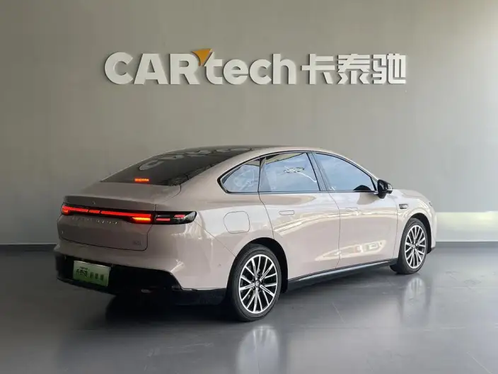 Leapmotor B01 2025 Model 650 Yuexiang Edition – фото 7