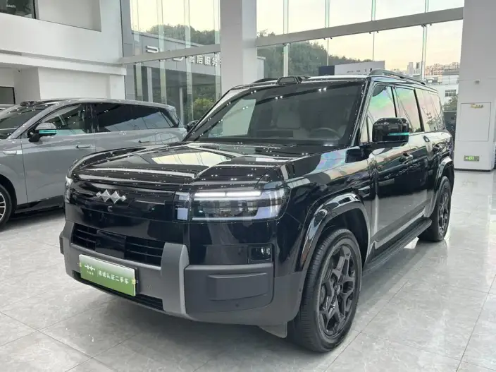 Titan 7 PHEV 2025 Model 190KM 4WD Ultra Edition – фото 1