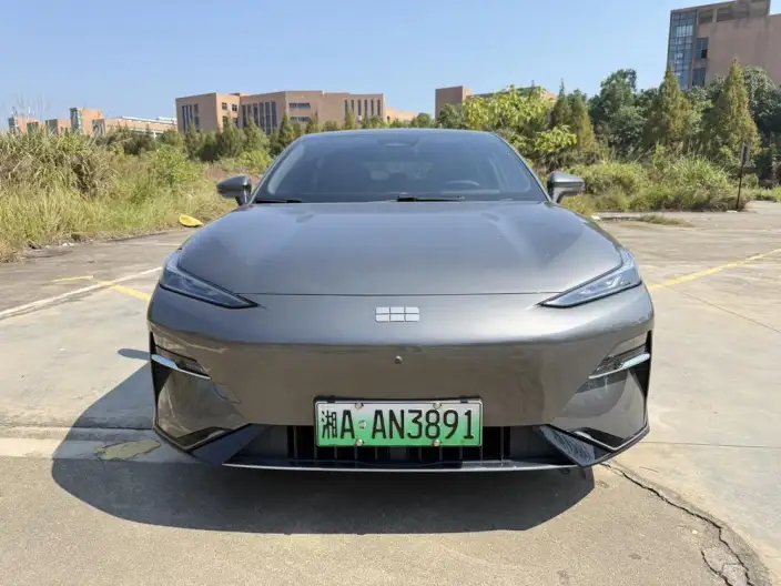 Geely Galaxy E8 2024 Model 550km PRO