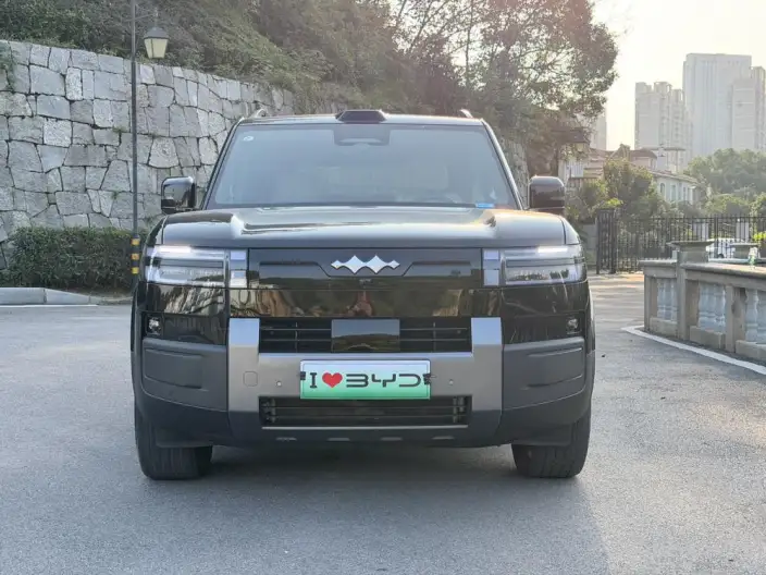 Titan 7 PHEV 2025 Model 190KM 4WD Ultra Edition