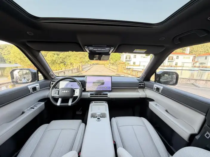 Titan 7 PHEV 2025 Model 190KM 4WD Ultra Edition – фото 8