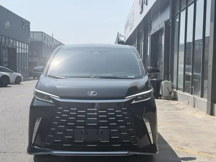 Lexus LM 2026 Model 500h DIRECT4 VI seat Respect Edition