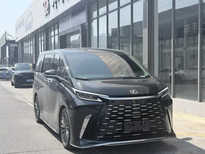 Lexus LM 2026 Model 500h DIRECT4 VI seat Respect Edition
