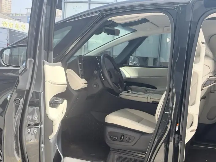 Lexus LM 2026 Model 500h DIRECT4 VI seat Respect Edition – фото 9