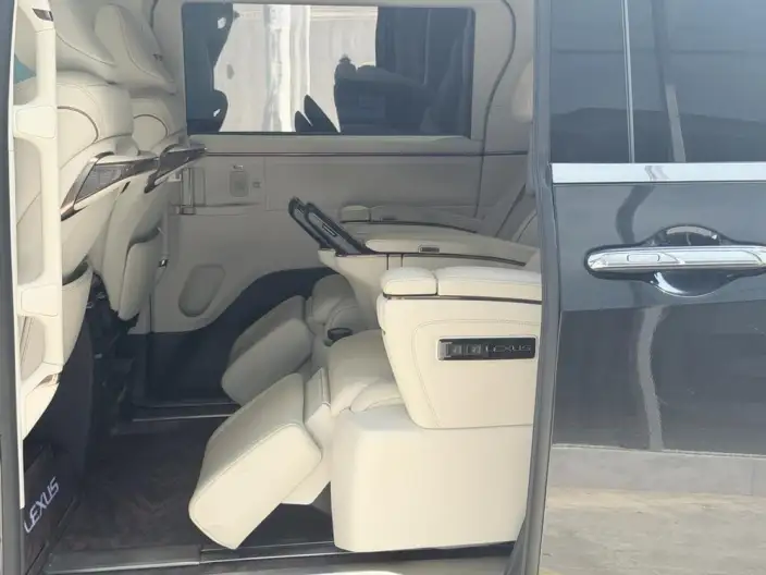 Lexus LM 2026 Model 500h DIRECT4 VI seat Respect Edition – фото 10