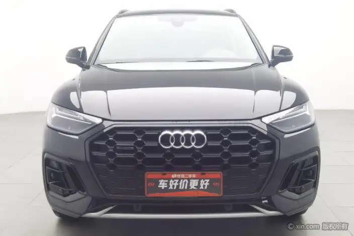 Audi Q5L 2023 Model 40T Luxury Dynamic Model – фото 2