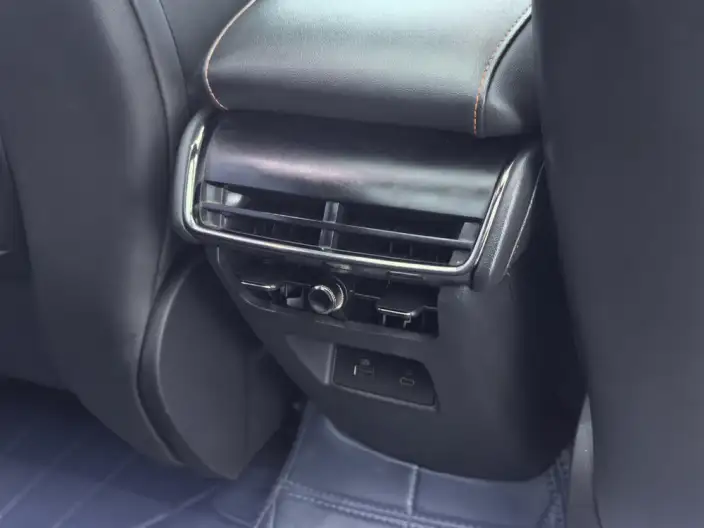 Ford Mondeo 2022 Model Facelift EcoBoost 245 Supreme Model – фото 10