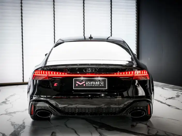 Audi RS 7 2024 Model RS 7 4.0T Sportback Performance – фото 3