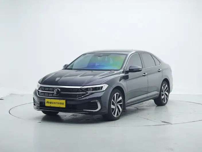 Volkswagen Sagitar 2025 Model 300TSI DSG Superior Edition – фото 1