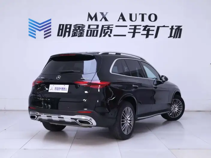 Mercedes-Benz GLC 2024 Model Facelift GLC 300 L 4MATIC Dynamic Model 5 seat – фото 3