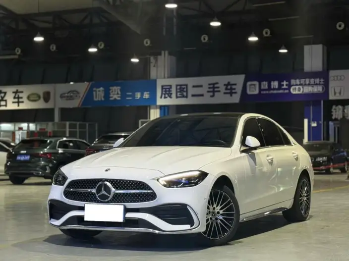 Mercedes-Benz C-Class 2024 Model C 260 L Sports Edition – фото 1