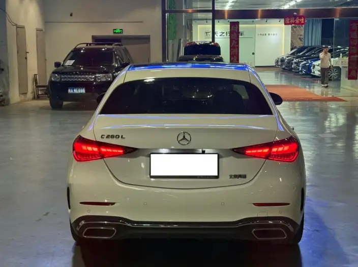 Mercedes-Benz C-Class 2024 Model C 260 L Sports Edition – фото 2