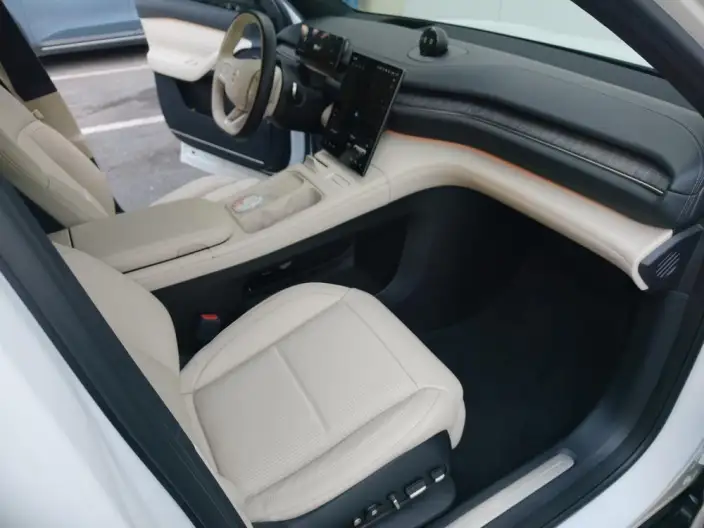 NIO ES6 2023 Model 75kWh – фото 7