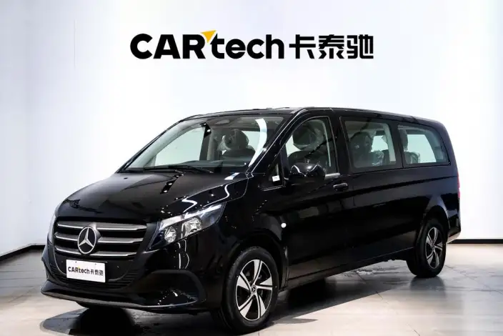 Viano 2024 Model 2.0T Elite Edition 7 seat – фото 1