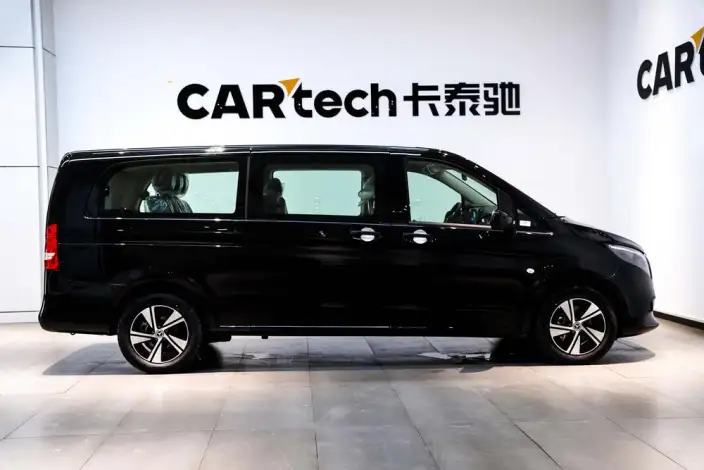 Viano 2024 Model 2.0T Elite Edition 7 seat – фото 6