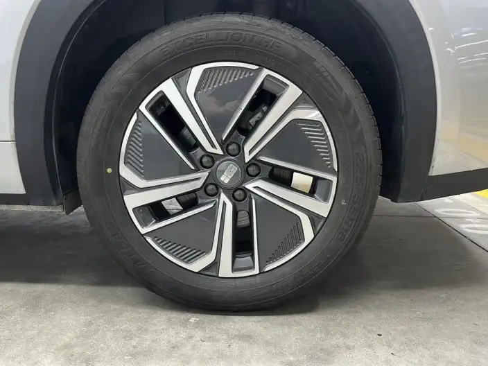 Galaxy Starship 7 EM-i 2025 Model 120KM Tiggo + Edition – фото 9