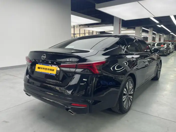 Nissan Teana 2022 Model 2.0T XV Exclusive Edition – фото 6