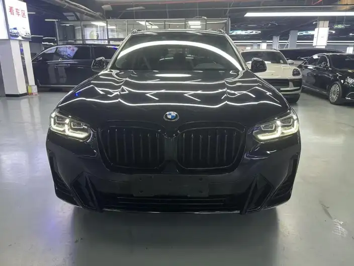 BMW X3 2022 Model xDrive30i Leading Model M Night Set – фото 2