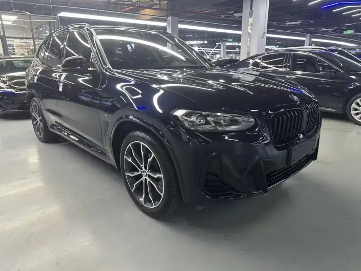 BMW X3 2022 Model xDrive30i Leading Model M Night Set – фото 3