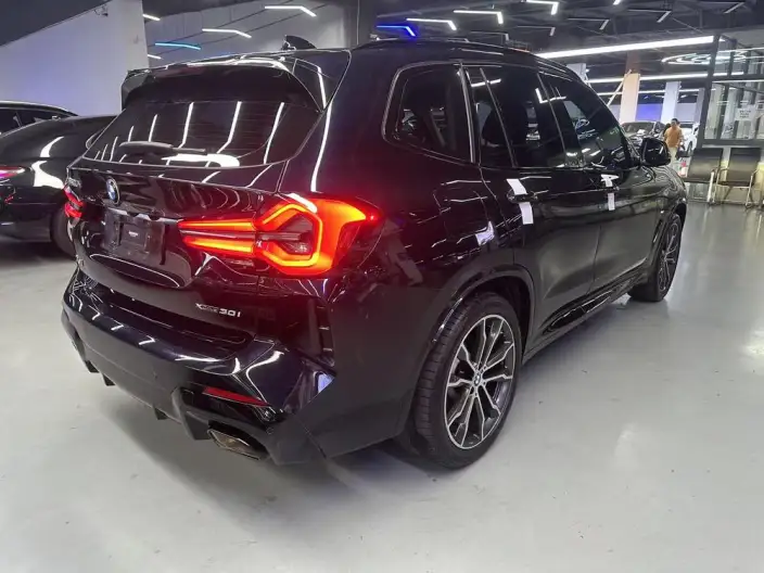 BMW X3 2022 Model xDrive30i Leading Model M Night Set – фото 6