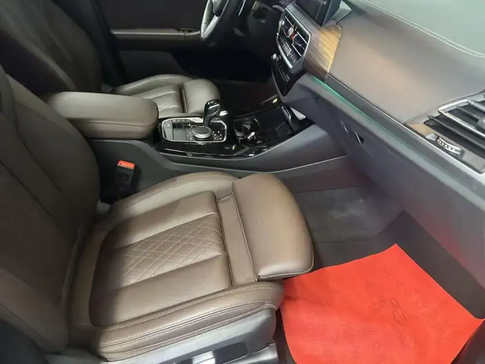 BMW X3 2022 Model xDrive30i Leading Model M Night Set – фото 9
