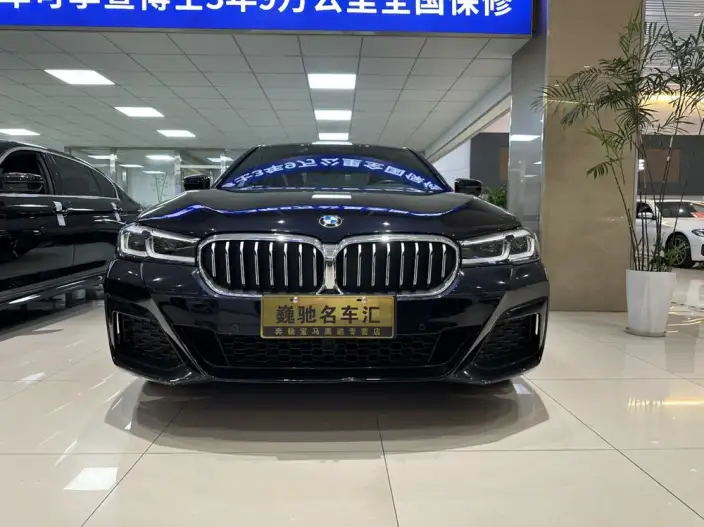 BMW 5 Series 2022 Model Facelift 530Li Exclusive Model M Sports Set – фото 2