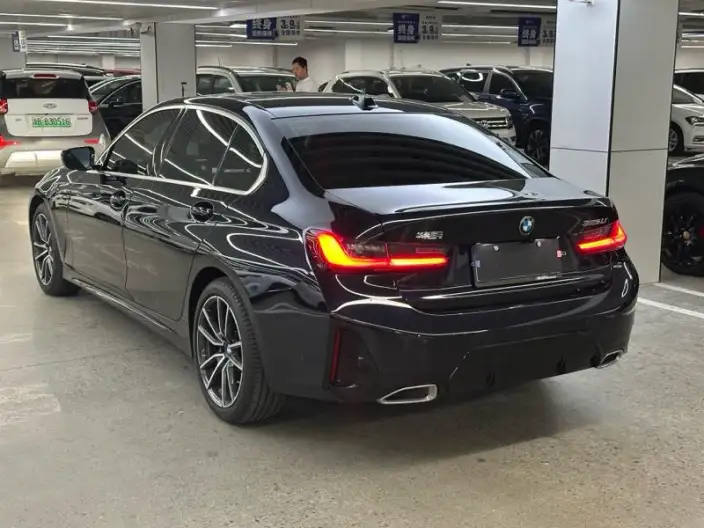BMW 3 Series 2025 Model 325Li M Sports Set – фото 4