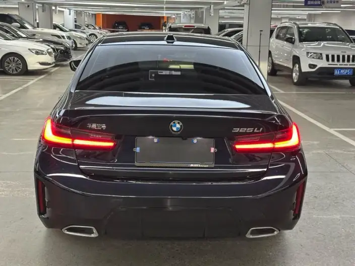 BMW 3 Series 2025 Model 325Li M Sports Set – фото 5