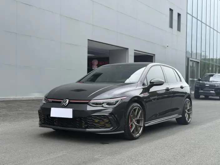Volkswagen Golf GTI 2021 Model 380TSI DSG GTI – фото 1