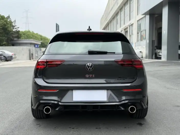 Volkswagen Golf GTI 2021 Model 380TSI DSG GTI – фото 6