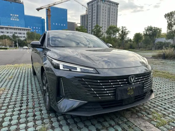 Changan Eado 2025 Model 1.5T DCT 500Bar Flagship Model – фото 3