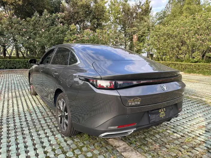 Changan Eado 2025 Model 1.5T DCT 500Bar Flagship Model – фото 5