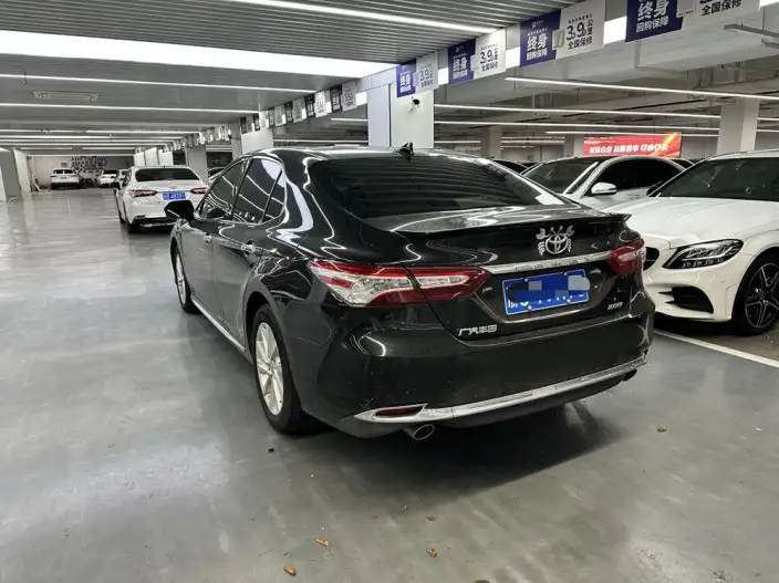 Toyota Camry 2023 Model 2.0S Knight Edition – фото 4