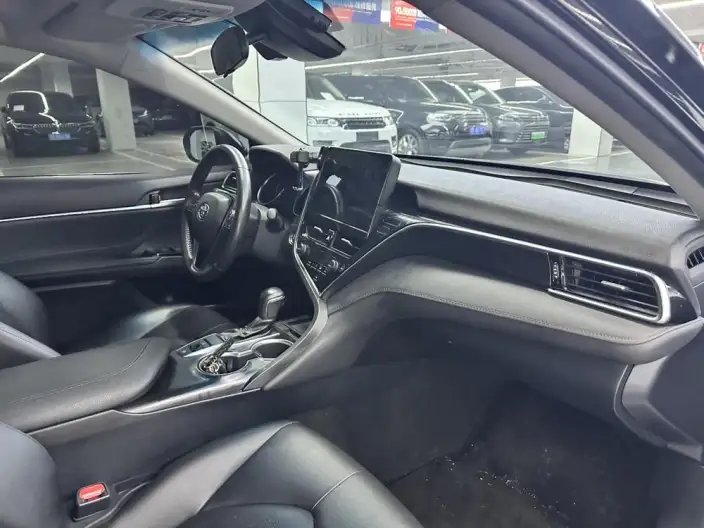 Toyota Camry 2023 Model 2.0S Knight Edition – фото 8