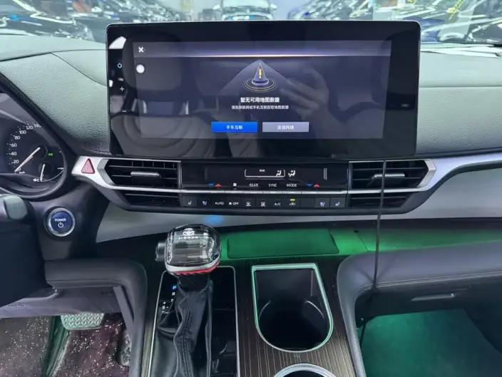 Toyota Sienna 2023 Model Hybrid 2.5L Comfort Edition – фото 9