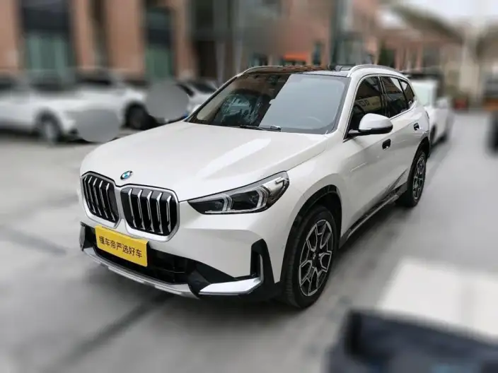 BMW X1 2023 Model sDrive25Li X Design Set – фото 1