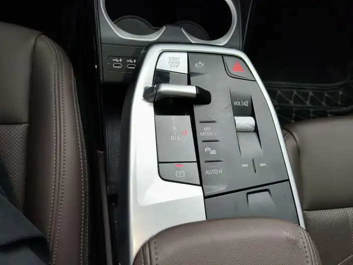 BMW X1 2023 Model sDrive25Li X Design Set – фото 9